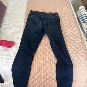 Madewell dark wash skinny jeans. Size 25